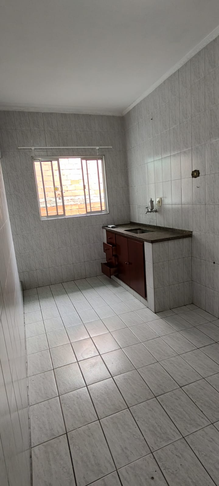 Casa de 1 quarto com quintal no Jardim São Gabriel