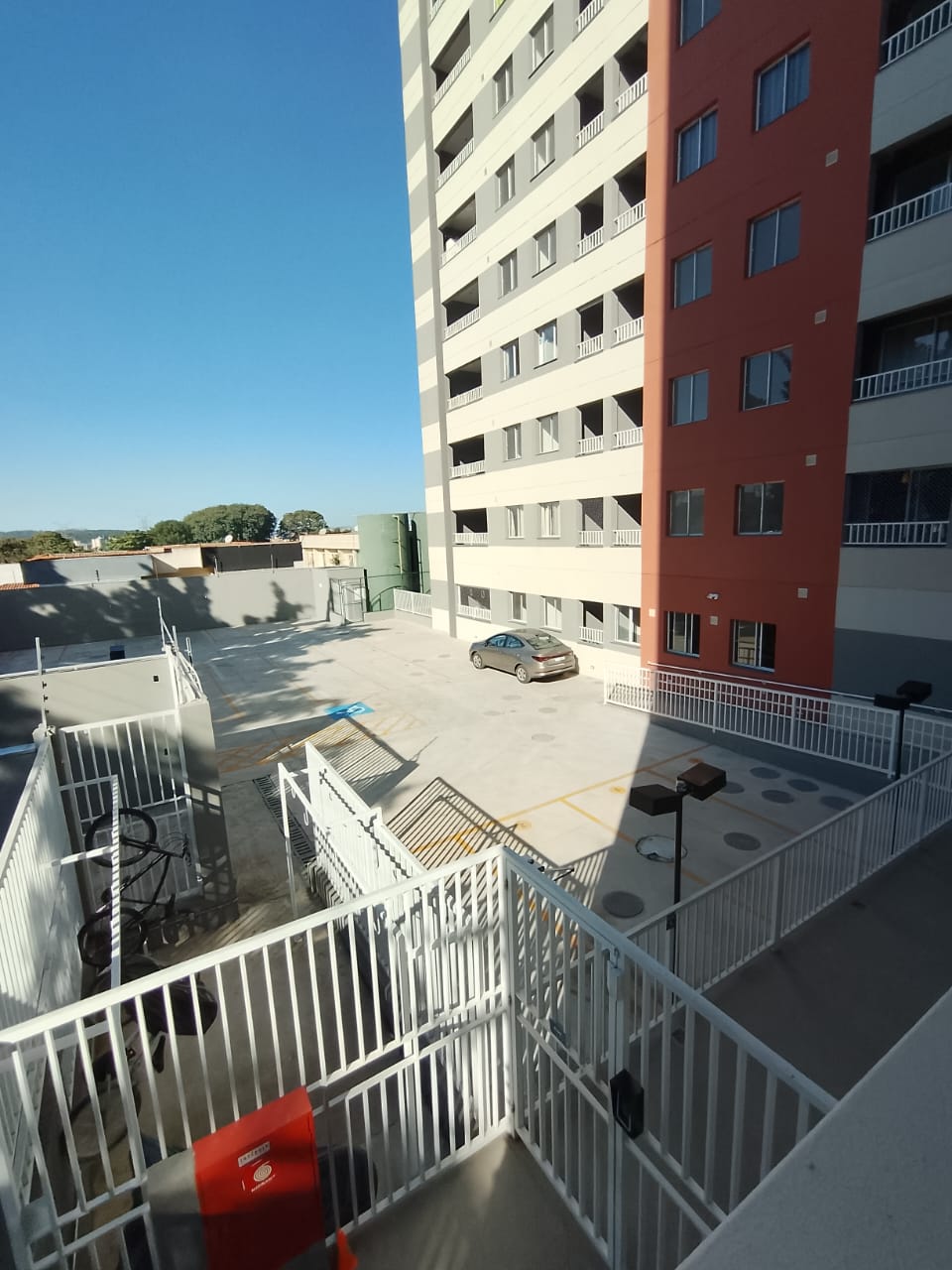 Apartamento de 1 quarto com estacionamento em Jardim Imperador